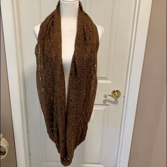 Large Open Knit Infinity Scarf/Wrap - Picture 5 of 8